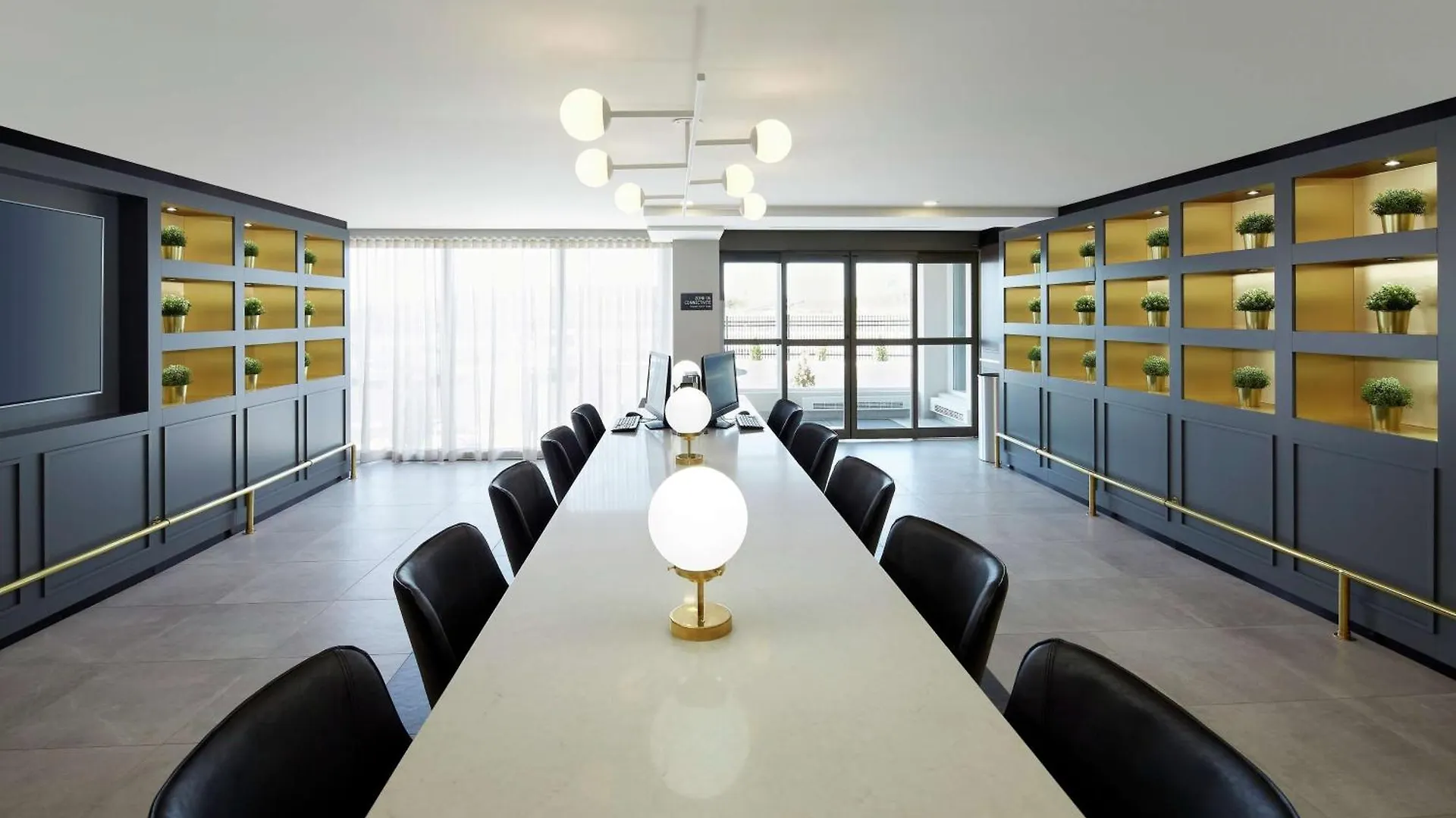 Hotel Doubletree By Hilton Montreal Airport Dorval Canada